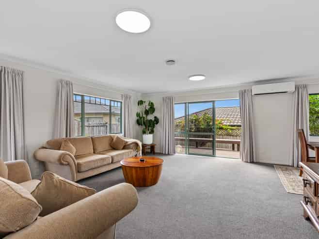 63 Grantston Drive, Pyes Pa