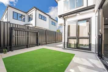 Auckland - Address withheld