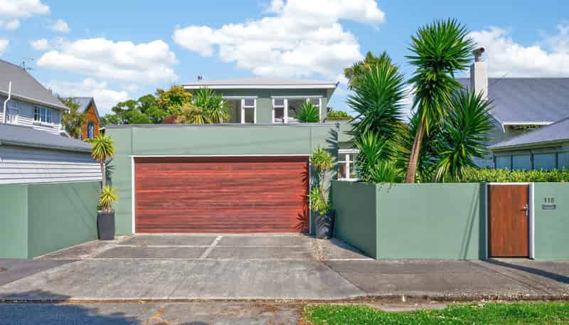 118 Oroua Street, Eastbourne