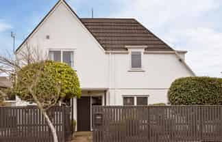 45A Mays Road, Saint Albans