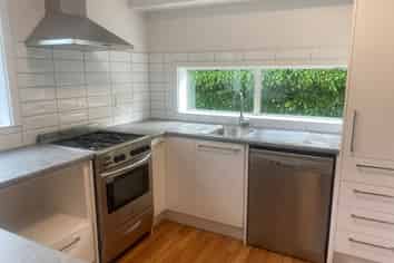 45A Mays Road, Saint Albans