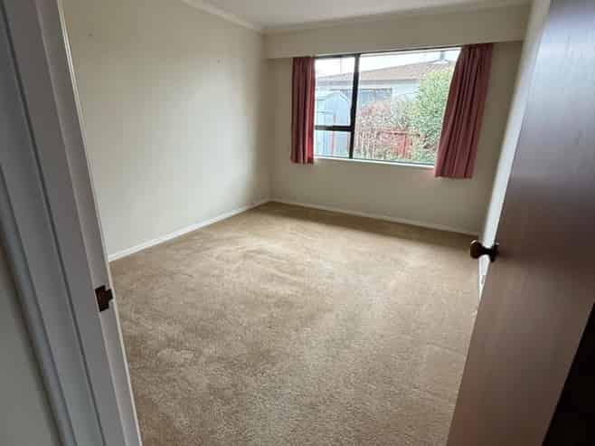 1/28 Brooklyn Drive, Redwoodtown