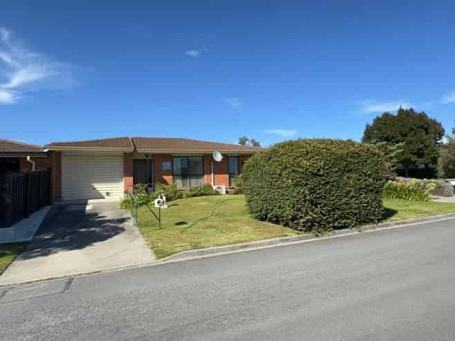 1/28 Brooklyn Drive, Redwoodtown