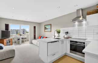 E3/71 Spencer Road, Albany