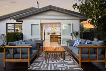 21 Woodstock Place, Russley