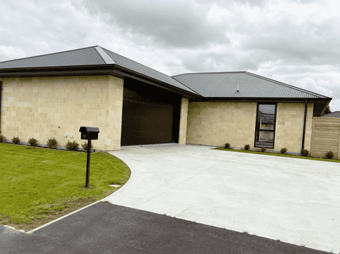 52 Strowan Avenue, Elgin