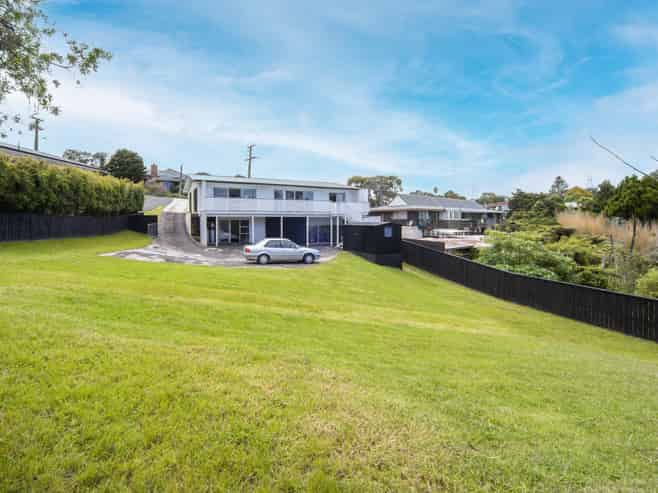 13 Anita Avenue, Mount Roskill