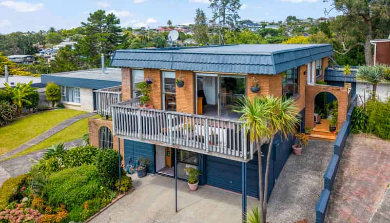 170 Stapleford Crescent, Browns Bay