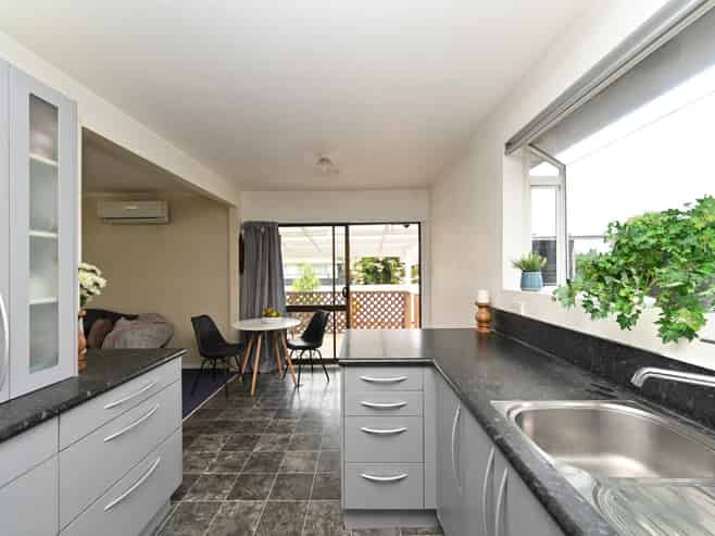 37 Constable Crescent, Onekawa