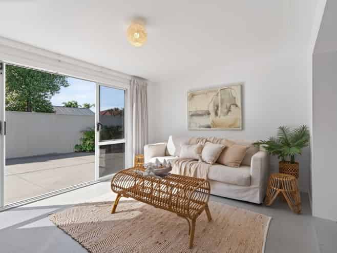 828B Papamoa Beach Road, Papamoa