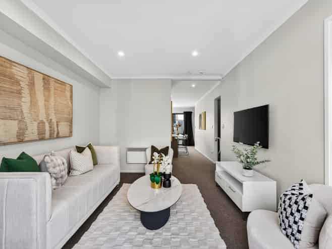 5 William Stratton Lane, Hobsonville