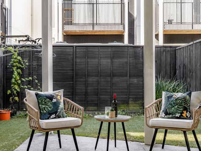 5 William Stratton Lane, Hobsonville