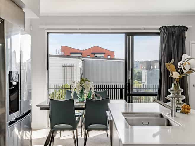 5 William Stratton Lane, Hobsonville