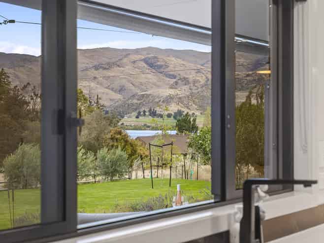 9 Mallett Lane, Cromwell