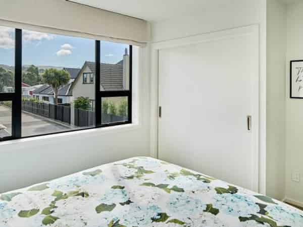 . High Street, Boulcott