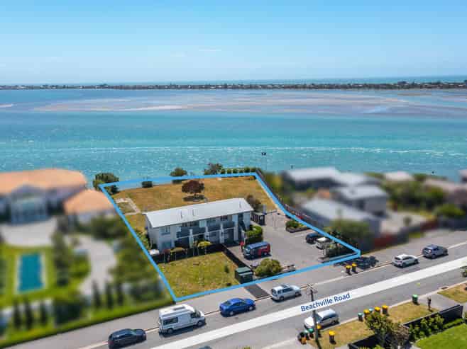 An unrepeatable waterfront site