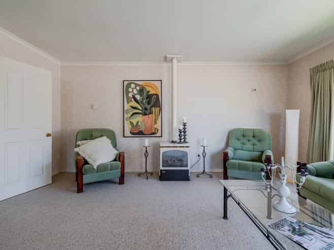 8 Rothesay Place, Westbrook