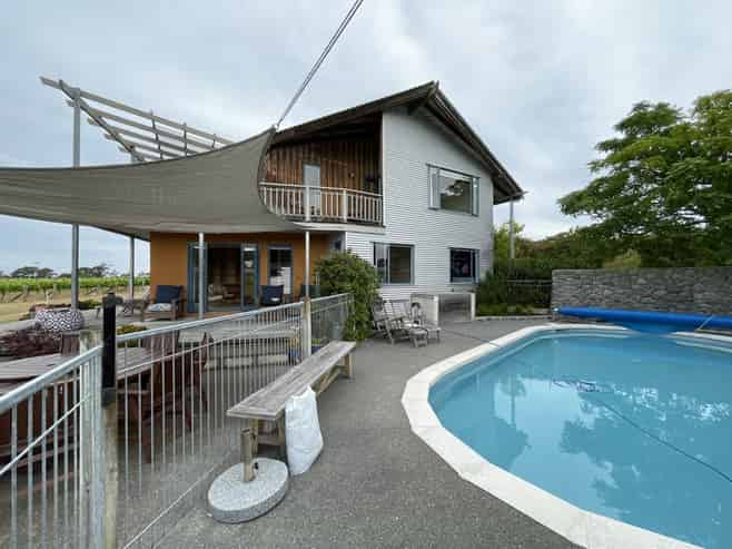 373 Parkhill Road, Te Awanga