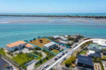 86A & 86P Beachville Road, Redcliffs