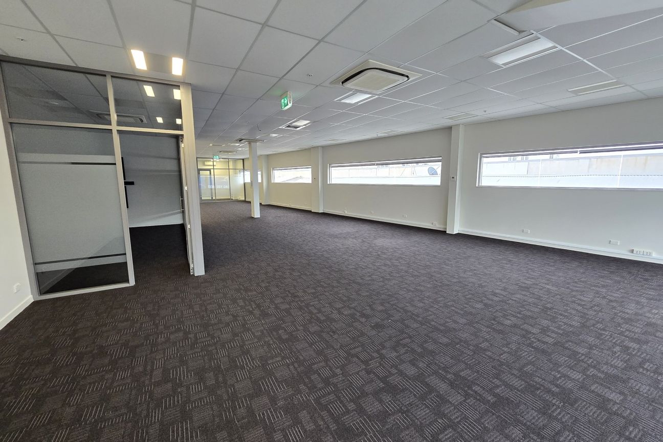 High Profile Office Opportunity - Vista 4