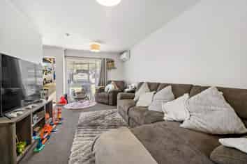 18/94 Glengarry Road, Glen Eden