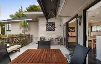 400 The Terrace, Thames