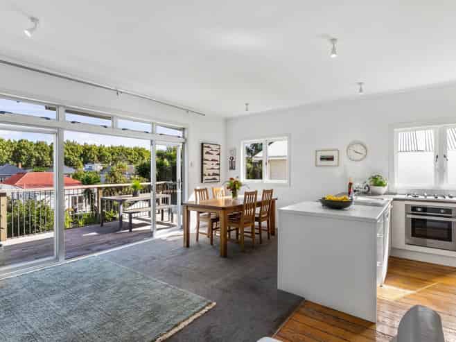 27 Castle Street, Grey Lynn