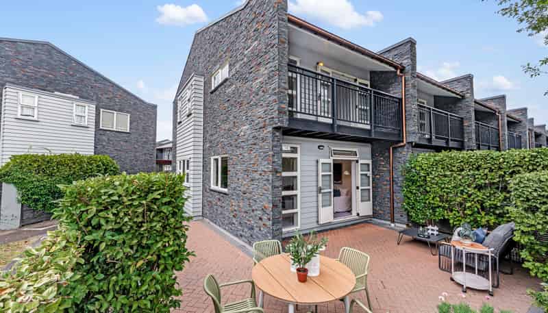 14/2 Cawley Street, Ellerslie