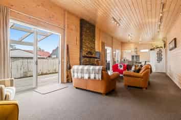 32A Mackenzie Street, Waimarino