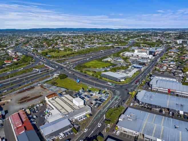 Mt Roskill - Rare vacant commercial land