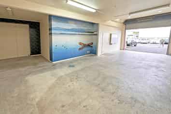 LIVE AND WORK IN MANUKAU - MOTIVATED LANDLORD
