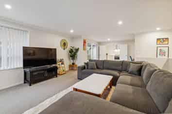 110 Lisle Farm Drive, Pukekohe