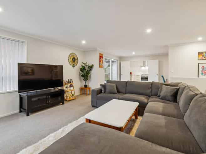 110 Lisle Farm Drive, Pukekohe