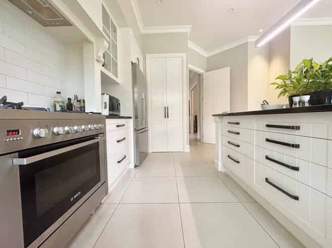 632 Marshland Rd, Styx