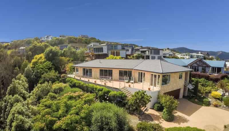 28 Zeehaen Place, Britannia Heights