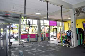 Versatile Showroom with Excellent Exposure