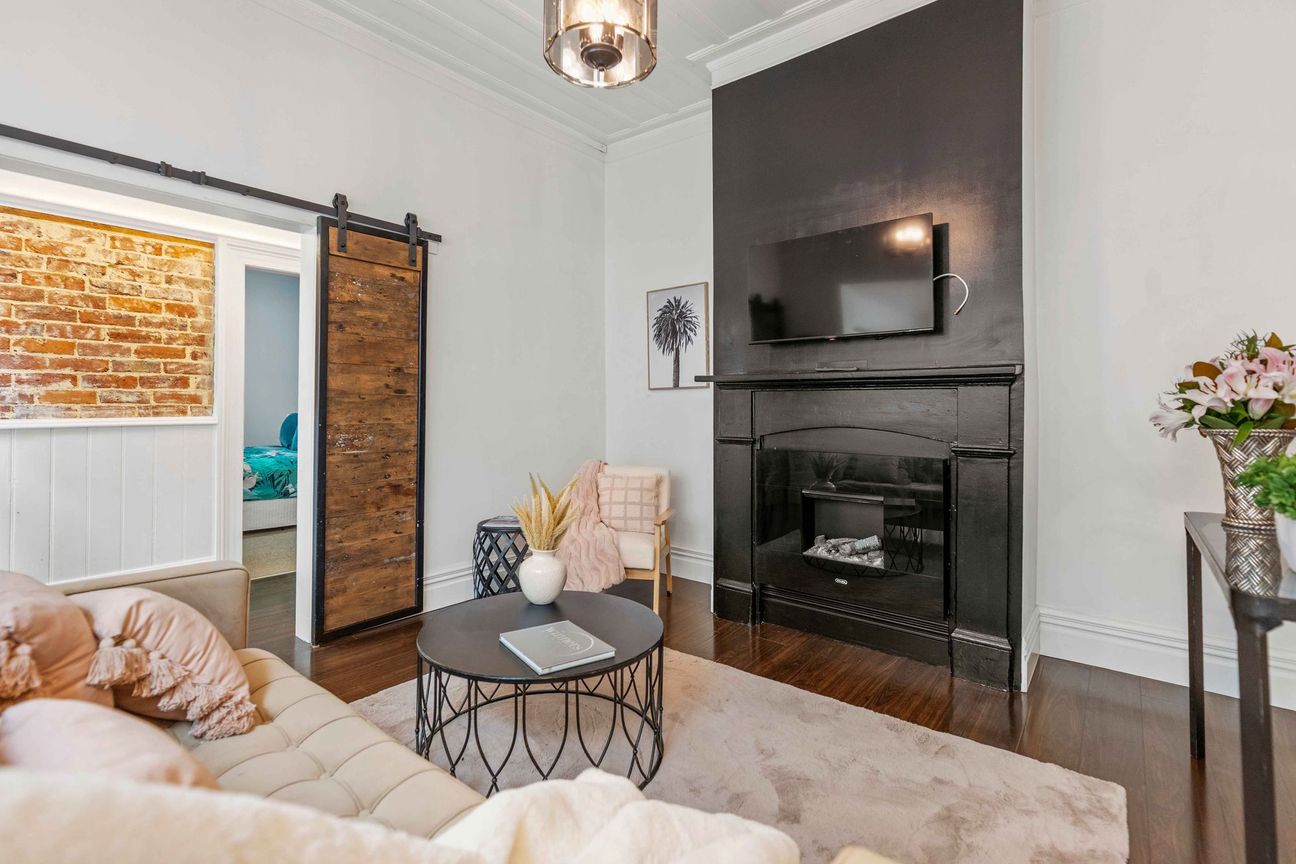 Motivated Seller, All Offers Considered! – pohled 2