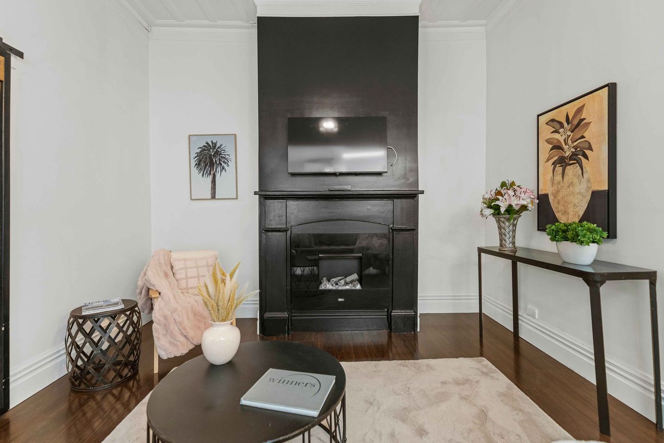 Motivated Seller, All Offers Considered! – pohled 5