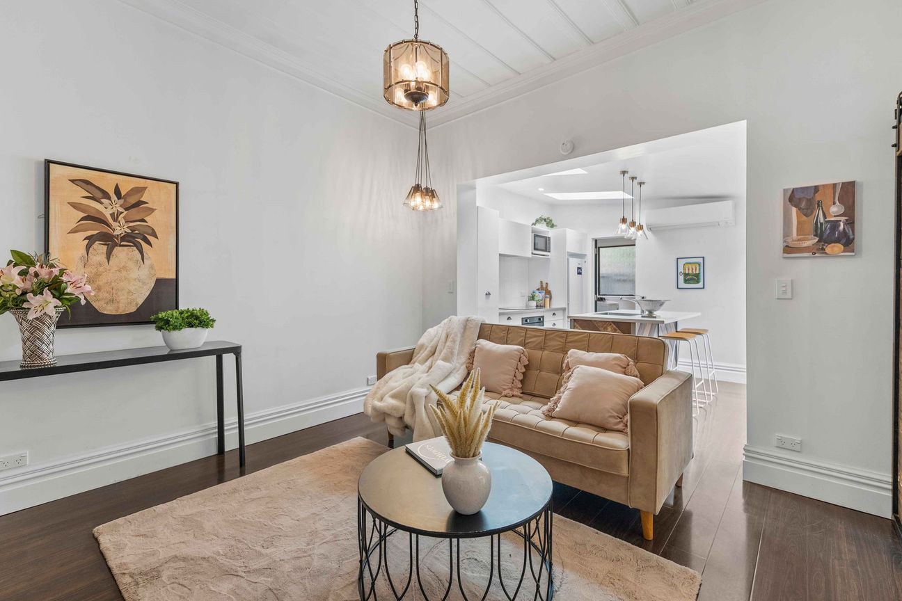 Motivated Seller, All Offers Considered! – pohled 4