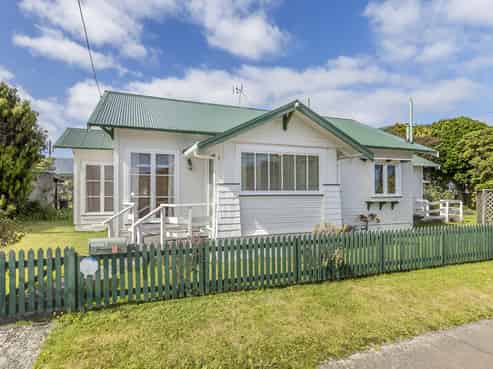 36 Campbell Street, Karori