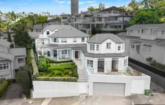 30 Hackett Street, Saint Marys Bay