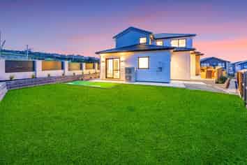 17 Ballyalton Crescent, Flat Bush