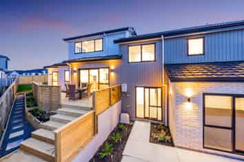 17 Ballyalton Crescent, Flat Bush