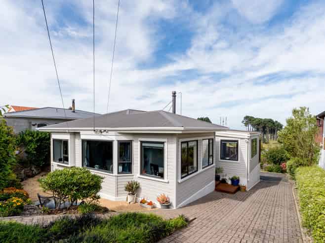 34 Norman Street, Tainui