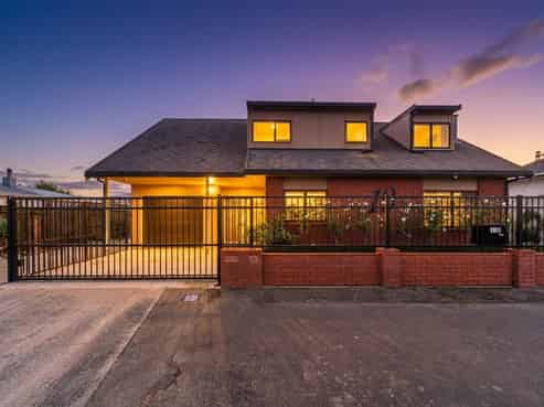 19 Dahlia Street, Palmerston North