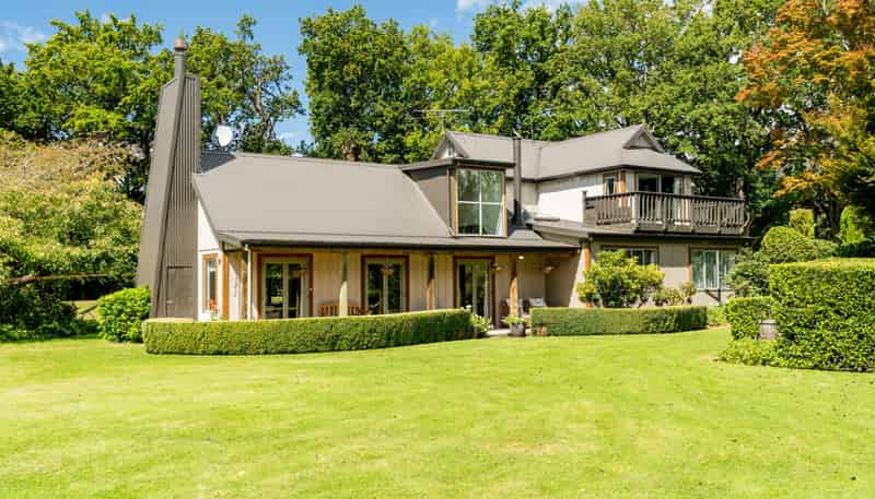 320 Gladstone Road South, East Taieri