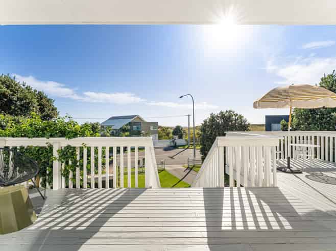1338 Papamoa Beach Road, Papamoa