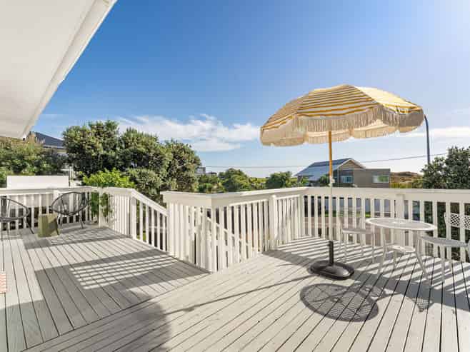 1338 Papamoa Beach Road, Papamoa