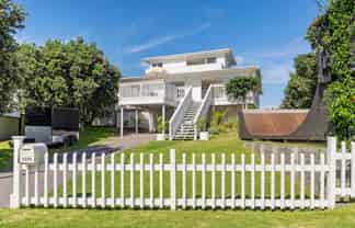 1338 Papamoa Beach Road, Papamoa