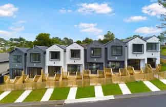 Lot 1- 4/35 Glenbervie Crescent, Massey